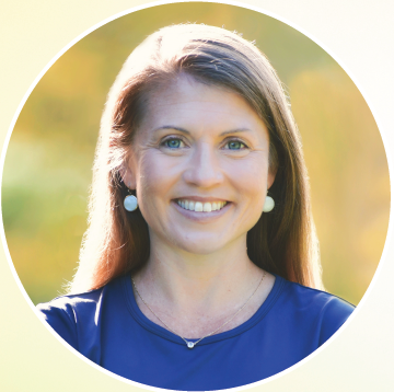 AMY JULIA BECKER