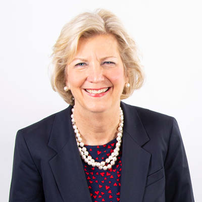 Shirley Hoogstra