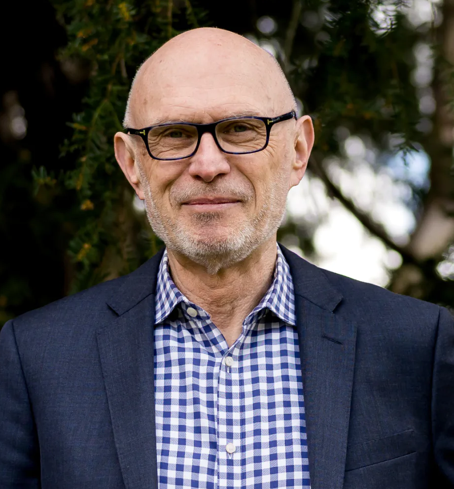 MIROSLAV VOLF
